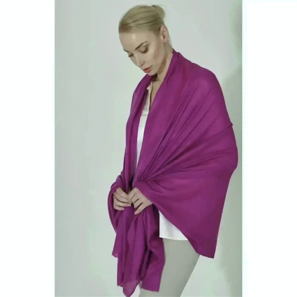 Pashmina cashmere 100%, season colors.